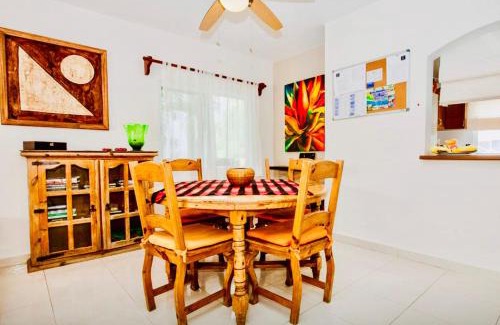 Playacar Bed & Breakfast | Superior Comfort Room With Swimming Pool Air Conditioning and Parking