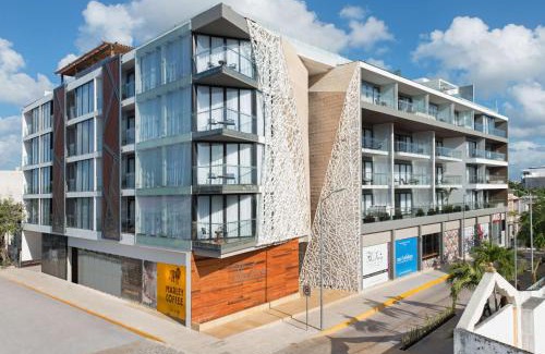 Centro Hotel | The Fives Downtown Hotel & Residences, Curio Collection by Hilton