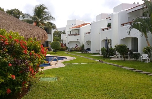 Playacar Villa | The House of Naomi2 Villa with swimming pool in Playacar phase2