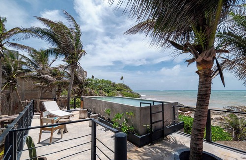 Playa Paraiso House | Tropical Room