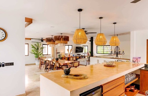 Playacar Fase I House | Villa w/Private Oceanview Roof Pool Steps to Beach