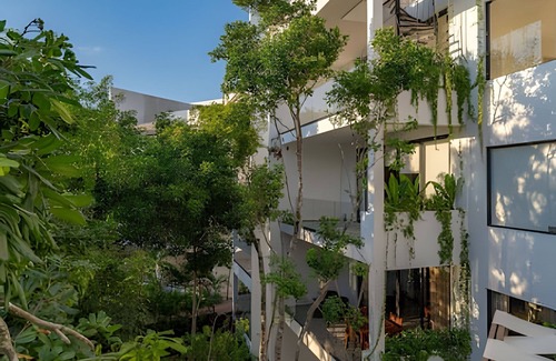 La Veleta Condo | Well-Equipped Lock-Off Studio 105 East