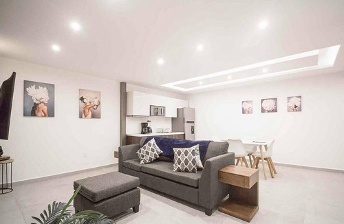 Zazil-ha Apartment | 1-BR Gem on Zazil 20 Av. 1/Walk to Playa Mamitas, Coco Beach, & 5ª