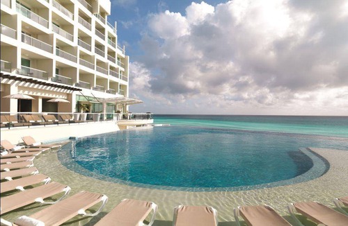 Zona Hotelera Resort | 129 m² Resort ∙ 2 bedrooms ∙ 127 guests