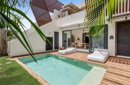 La Veleta Apartment | 1min to Downtown Asana Premium w/Pool & Concierge
