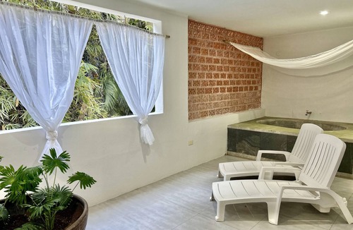 Playa del Carmen Apartment | 2-bedroom apartment in Magical Playa del Carmen with WiFi, AC and Plunge Pool