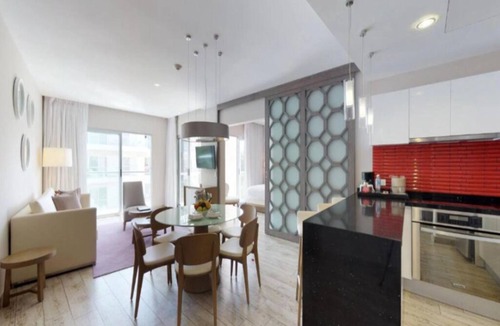 Villa Juarez Apartment | 2-Bedroom Luxurious Oceanfront Penthouse, Private Rooftop, ALL-INCLUSIVE