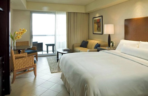 La Isla Resort | 2 Bedroom Ocean View Villa w/Balcony: 1 King, 1 Queen, 2 Sofa beds, Full Kitchen