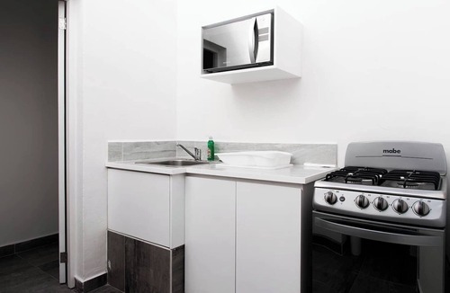 Centro Apartment | 2 BR, 5 Beds, Sleep 6, Kitchen, Roof, La Casa