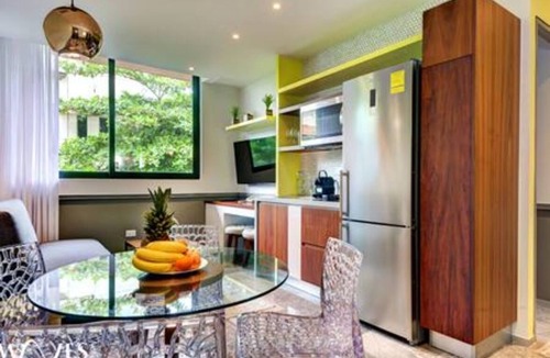 Centro Condo | 2 Br. with Rooftop Pool and Stunning Ocean View