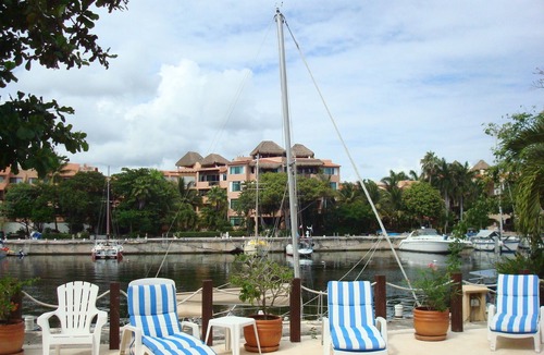 Puerto Aventuras Condo | 2 Master Bedrooms, 2.5 Bath, Ground Floor.