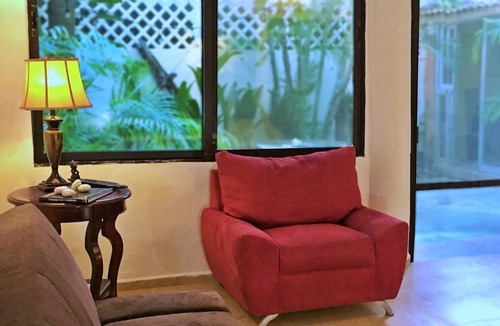 Puerto Juarez House | 2 min to the Beach - Home & Garden