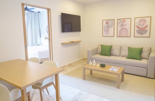 Downtown Hotel | 2 Modern Suites w/Private Balcony and Kitchen | 150m to Frida Kahlo Museum