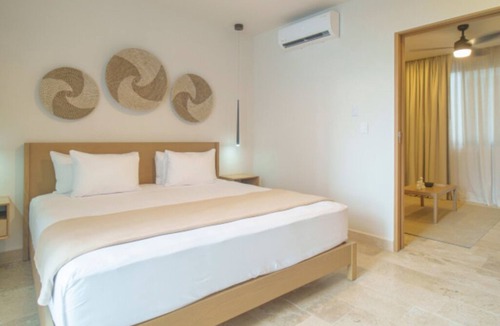 Downtown Hotel | 2 Modern Suites w/Private Balcony and Kitchen | 150m to Frida Kahlo Museum