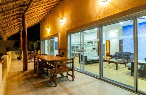 Centro Hotel | 202 m² Hotel ∙ 2 bedrooms ∙ 8 guests