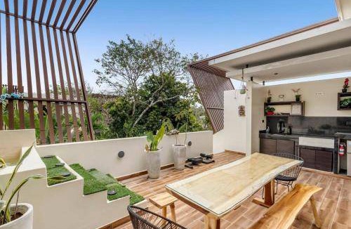 La Veleta Apartment | 250 m² Apartment ∙ 4 bedrooms ∙ 10 guests