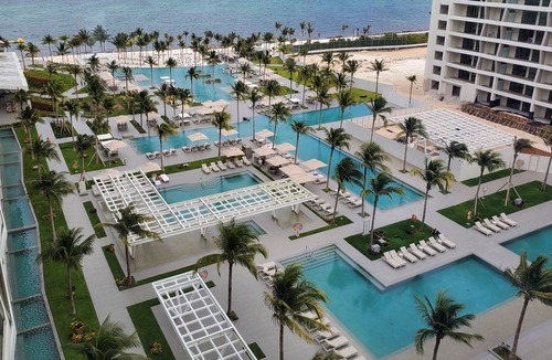 Playa Mujeres Resort | 2Bedrooms🌞Garza Blanca Luxury Beachfront Resort via 🏖MyBeachSuites.Rentals~LLC