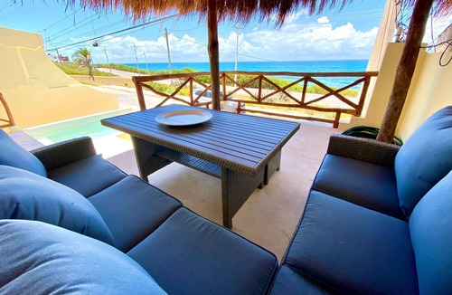La Gloria House | 3 Bedroom Private Home with Pool!