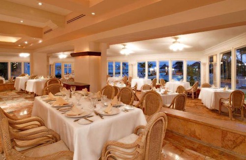 Zona Hotelera Norte Resort | 308 m² Resort ∙ 127 guests