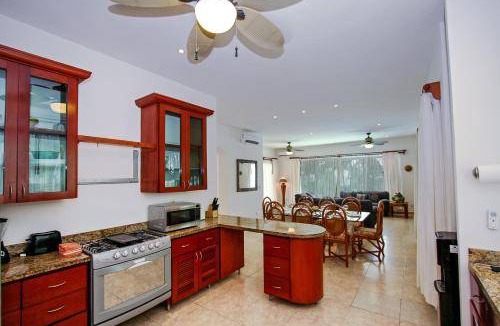 Playacar Fase I Villa | 343 m² Villa ∙ 4 bedrooms ∙ 8 guests
