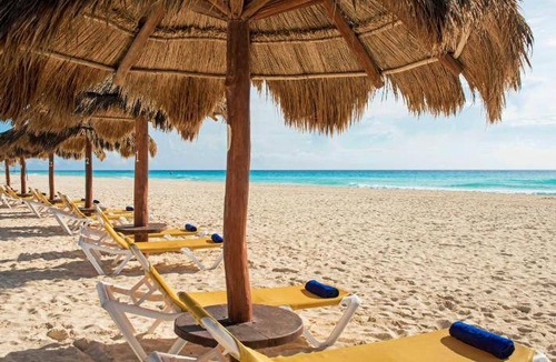 Zona Hotelera Resort | 345 m² Resort ∙ 127 guests