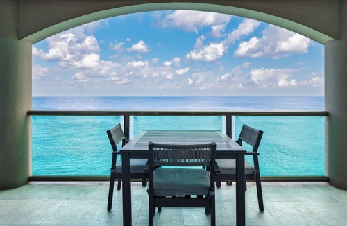 Colonia Andres Condo | 4-Bedroom Oceanfront Condo w/Breathtaking Views! Your Dream Getaway in Cozumel