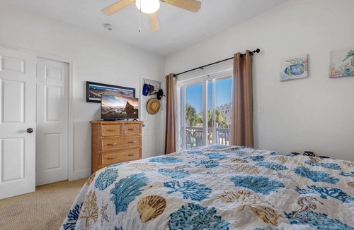Alligator Point House | 40% off monthly rate, Views of the gulf & bay, only 1 hour from FSU campus.