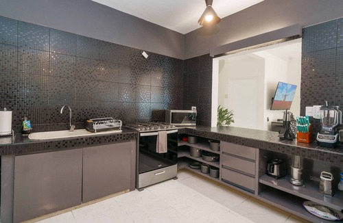 Downtown Cancun Villa | 5 Bedroom Villa w/Private Pool, Roof Garden, Amazing Location and Fast Wifi
