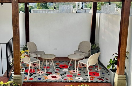 Ciudad Vieja House | 5BD Home in private condo 10 min from Antigua, volcano views, garden & rooftop