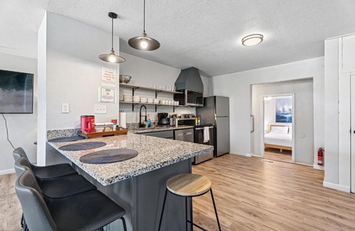 Central Oklahoma City House | 6BR Home 10 mins State Fair, Sleeps 14