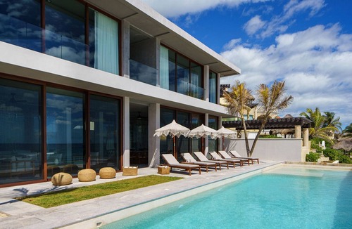 Soliman Bay Villa | 7-bedroom Private Beachfront Villa in Tankah Bay!