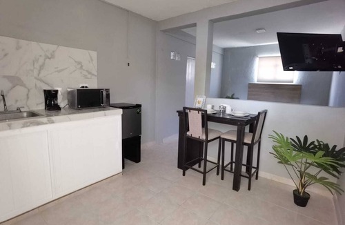 Colonia Centro Apartment | 8th Street Suites