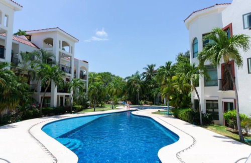 Playacar Condo | 93 m² Condo ∙ 2 bedrooms ∙ 5 guests