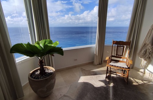 San Miguel Apartment | 9th floor, 4 bedroom. Cielo Apartment - An ocean front dream.