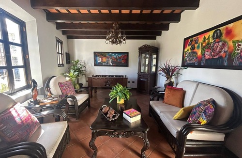 Antigua Guatemala House | A lovely house in the historic center of Antigua Guatemala