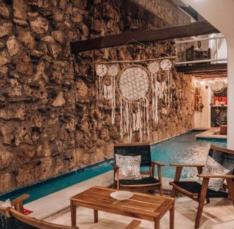 12th Street Hotel | Ahava Hotel