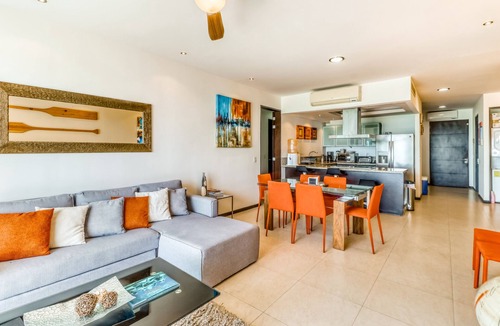Cancun Apartment | Air-conditioned condo w/lovely ocean views, beach access, shared pools