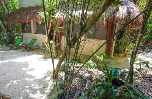 Akumal Cabin | Akumal, Art Jungle Cabin Pakal