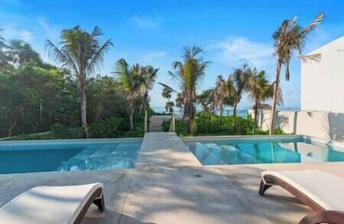 Akumal Apartment | Akumal Secret Walk To Beach Pools With Ocean Views
