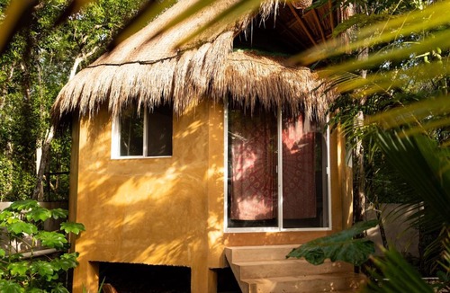 Macario Gomez Bed & Breakfast | Aldea Tucanes