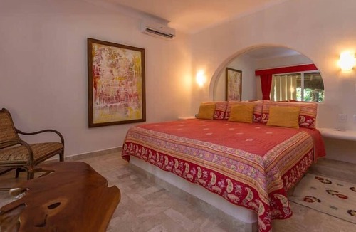 Chunhuhub Villa | Amazing Beachfront Villa