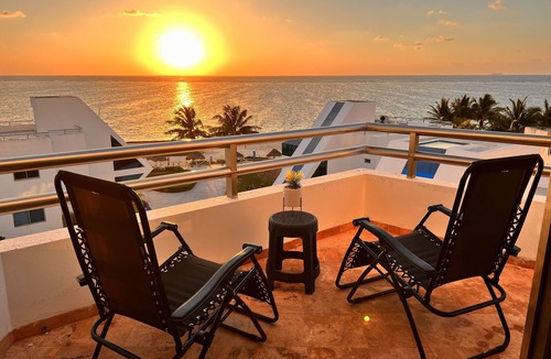 Puerto Morelos Condo | Amazing Panoramic Views from Ocean Front Penthouse!