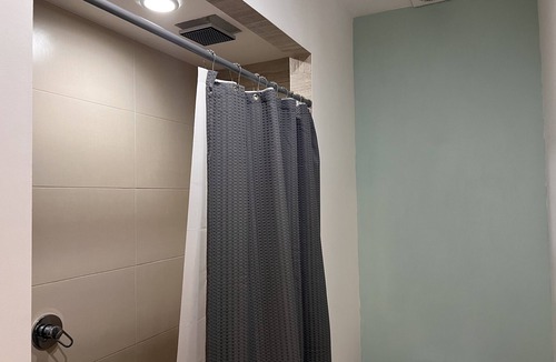 Alfredo V. Bonfil Apartment | Amplia habitación doble a 5 minutos del aeropuerto