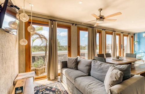 Zama Apartment | Apartment ∙ 2 bedrooms ∙ 5 guests