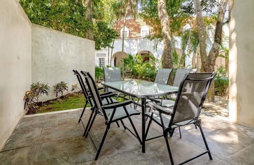 Playacar Fase I Apartment | Apartment in duplex one block from Playacar beach