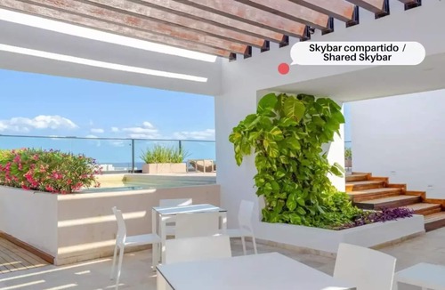 Luis Donaldo Colosio Apartment | Apartment overlooking the 5th avenue 200 meters from the Caribbean Sea