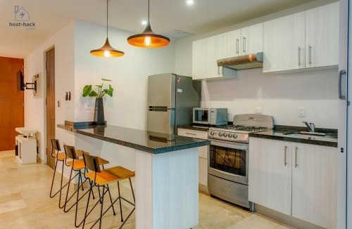 Gonzalo Guerrero Apartment | Aptartment with Patio, Rooftop & Pool Close to the Beach - Danzamar 2