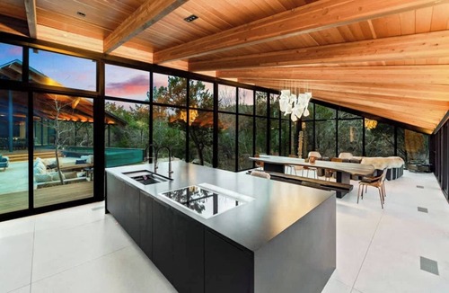 Austin House | Architectural Retreat on 10 Private Acres