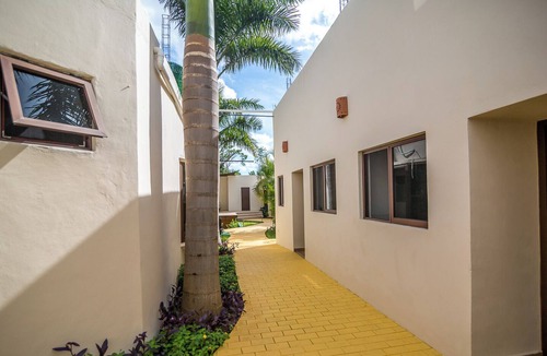 Alfredo V. Bonfil House | AZCAPRI® Villa Boutique & Spa -4 Double Beds- NEW!