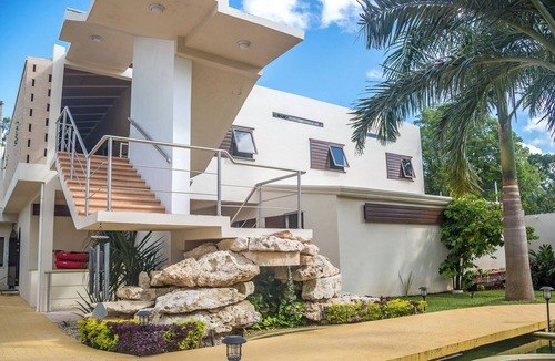 Alfredo V. Bonfil Villa | Azcapri Villa Boutique & Spa #8 Squid -4 Double Beds-